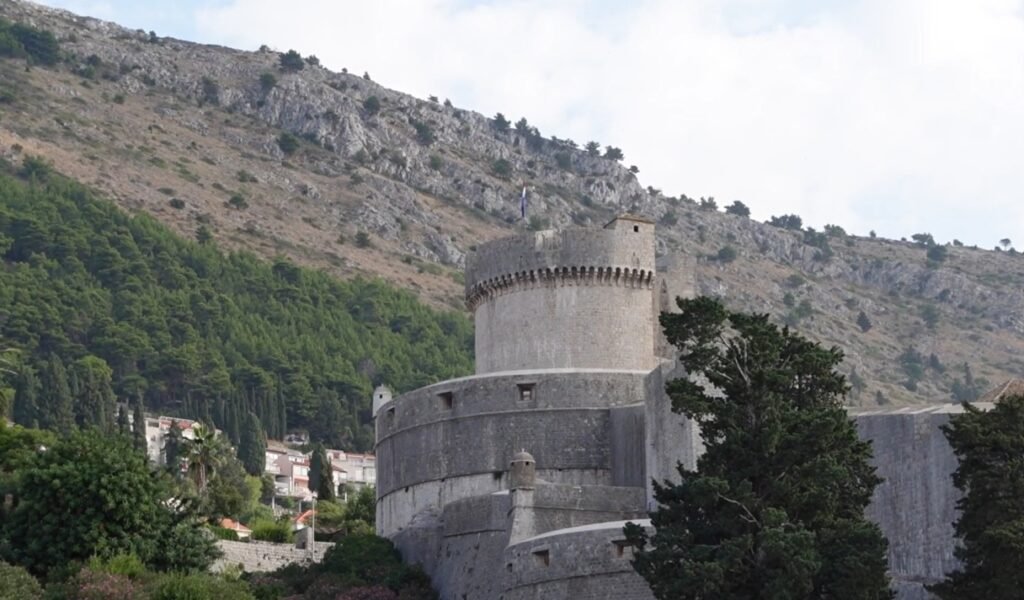 Discover the Old Town (Altstadt) of Lucerne