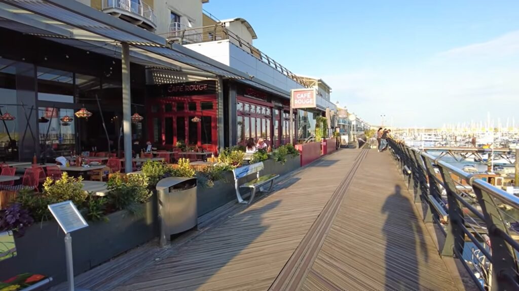 Go to Brighton Marina