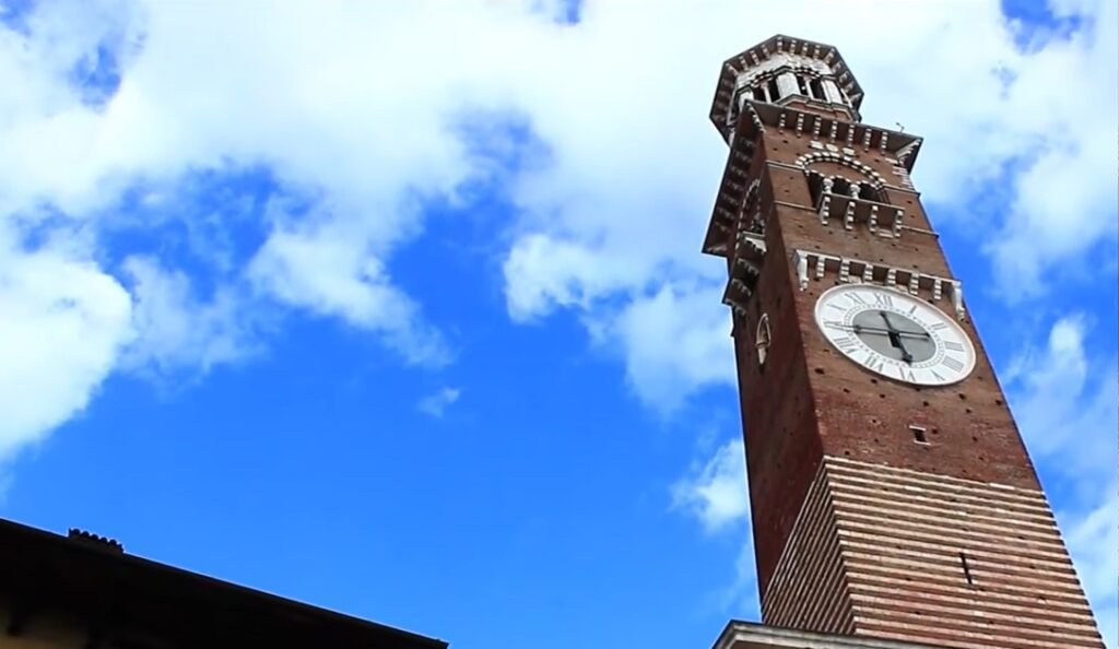 Climb Torre dei Lamberti