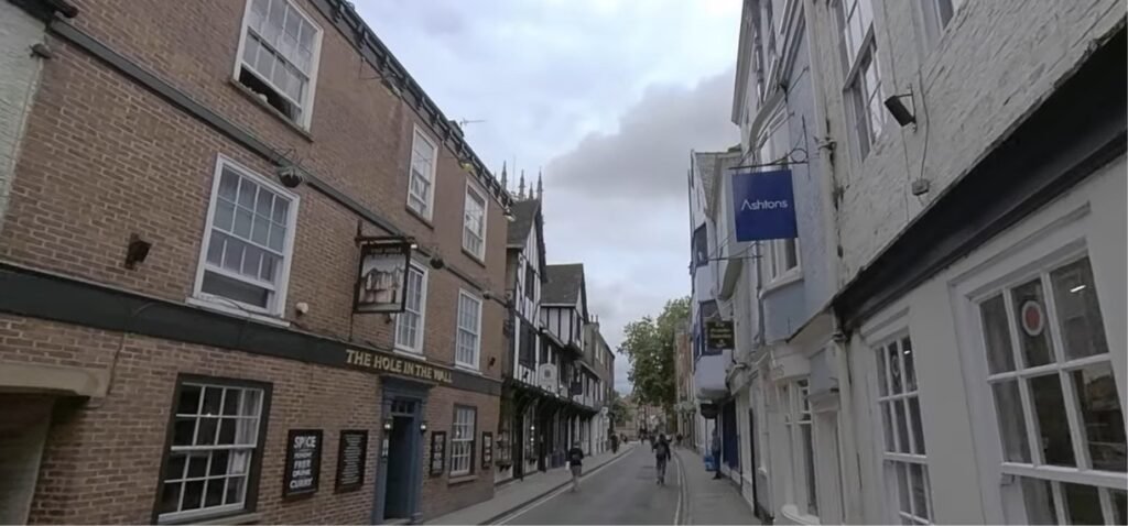 Walmgate Bar
